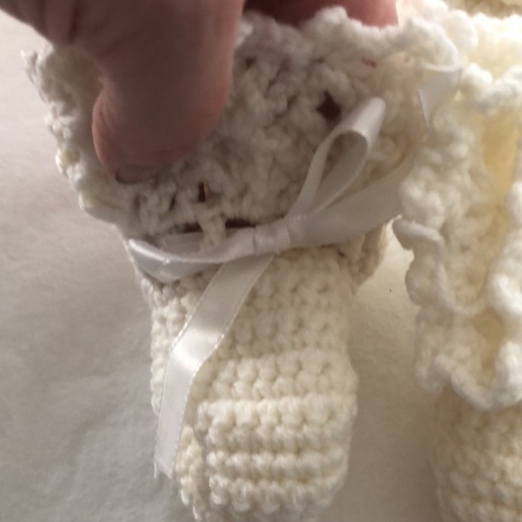 Girls Hand Made Christening Gown - Picture 5 of 7